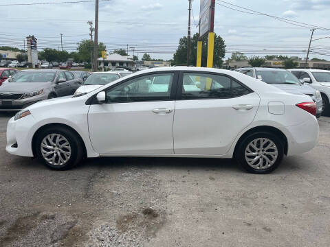 2018 Toyota Corolla LE