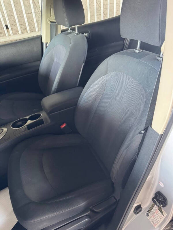 2015 Nissan Rogue Select S