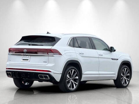 2026 Volkswagen Atlas Cross Sport SEL Premium R-Line 4Motion