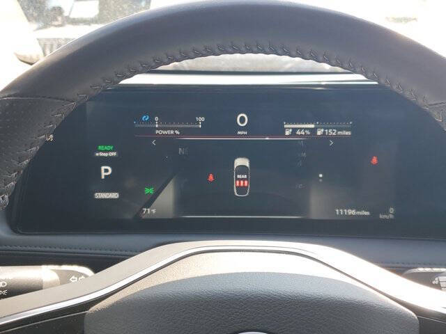 2023 Nissan Ariya Venture+