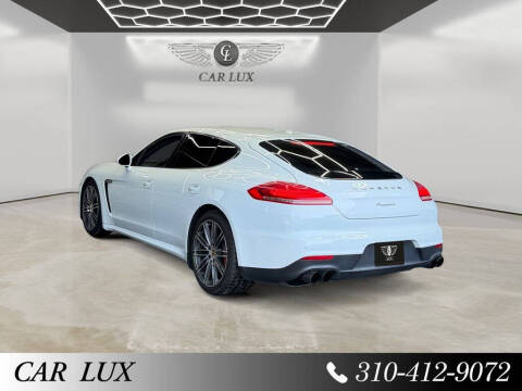 2015 Porsche Panamera