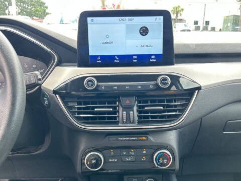 2021 Ford Escape SE