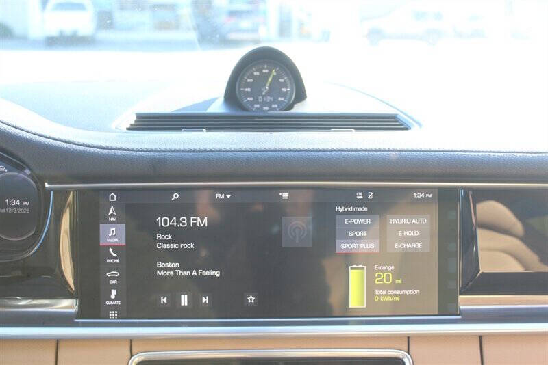 2018 Porsche Panamera 4 E-Hybrid