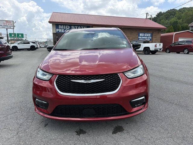 2025 Chrysler Pacifica Select