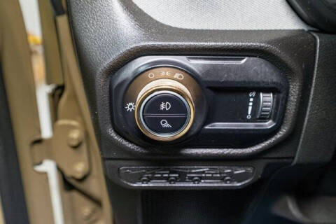 2025 Jeep Gladiator NightHawk