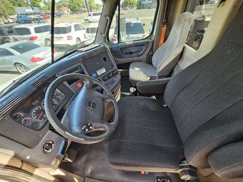 2011 Freightliner Cascadia