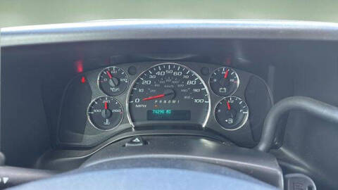 2022 Chevrolet Express 2500