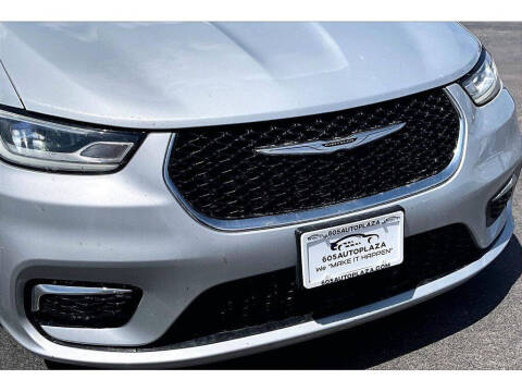2024 Chrysler Pacifica Plug-In Hybrid