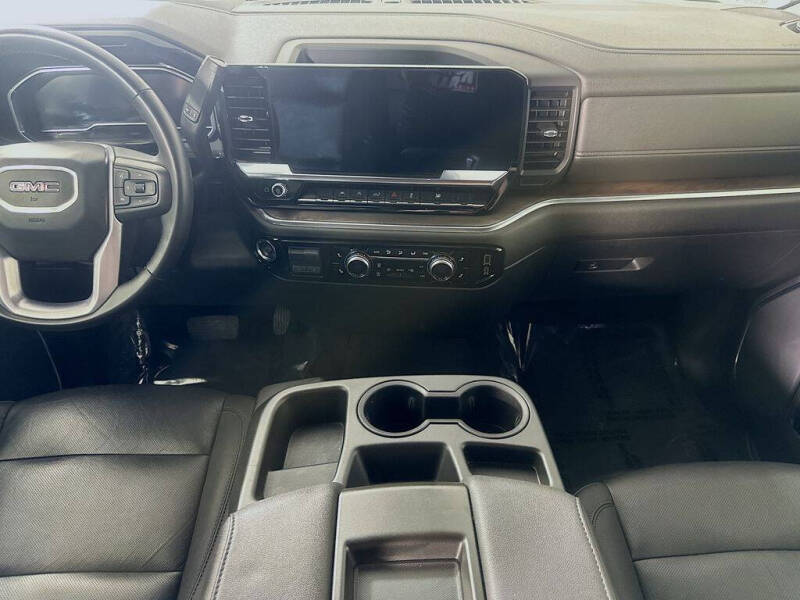 2025 GMC Sierra 1500