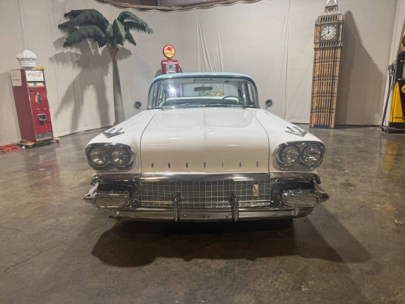 1958 Pontiac Chieftain