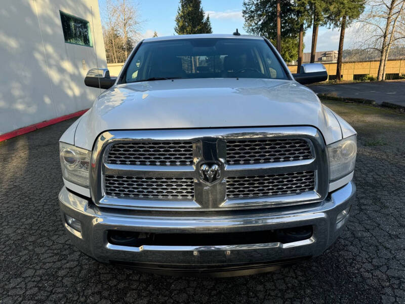 Used 2014 RAM Ram 2500 Pickup Laramie with VIN 3C6UR5FL2EG117255 for sale in Kirkland, WA