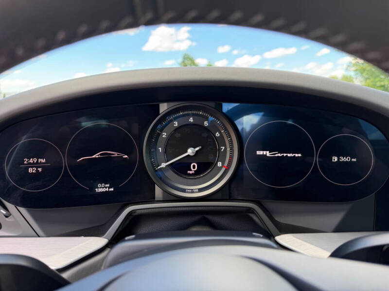 2021 Porsche 911 Carrera