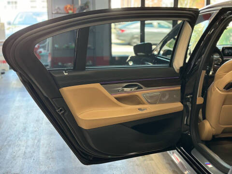 2017 BMW 7 Series 750i xDrive