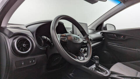 2023 Hyundai Kona SE