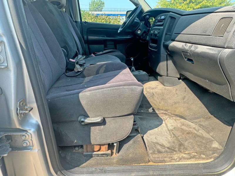 2004 Dodge Ram 2500 SLT