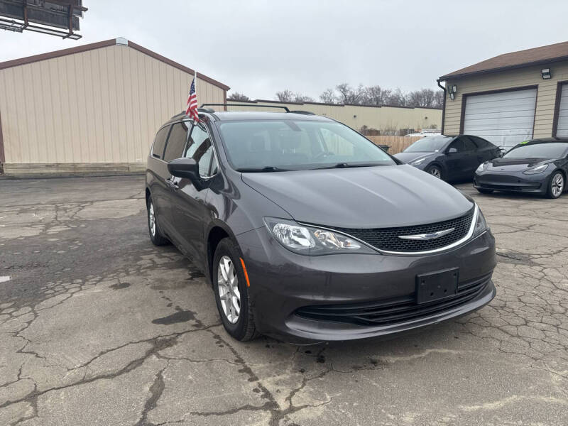 2020 Chrysler Voyager LXi