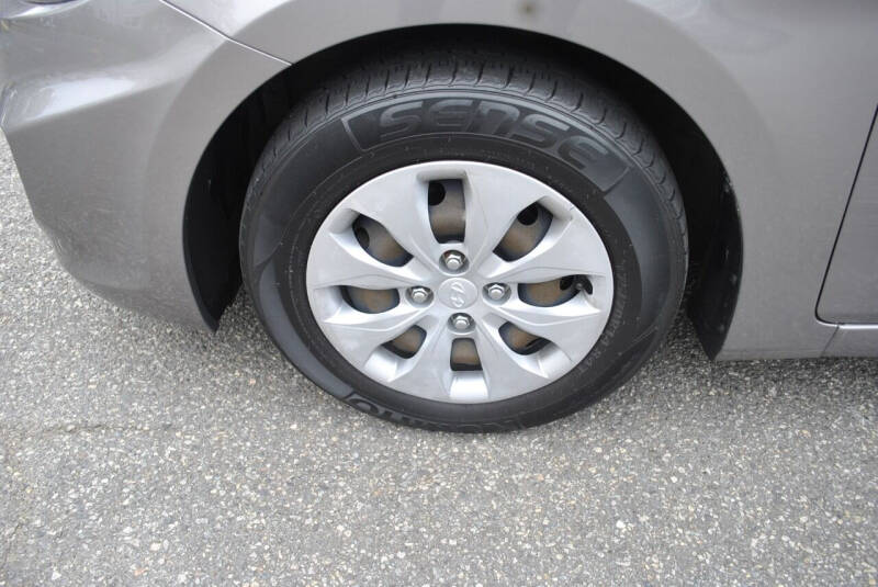 2017 Hyundai Accent SE