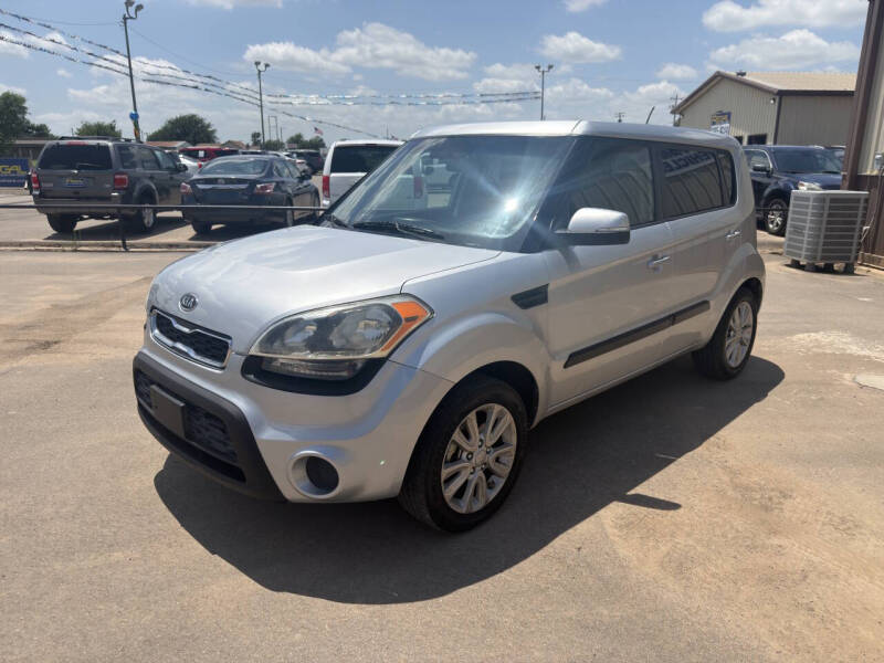 2012 Kia Soul +