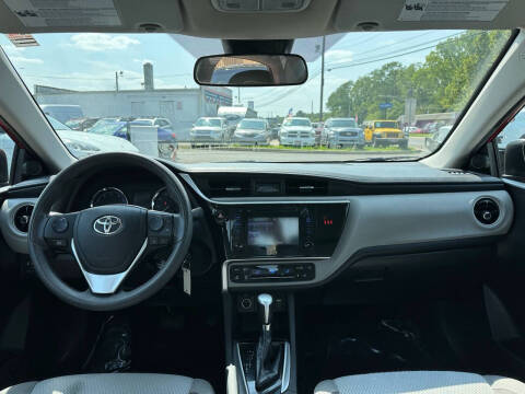 2018 Toyota Corolla LE