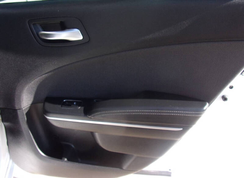 2015 Dodge Charger SE