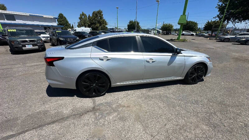 2019 Nissan Altima 2.5 SR