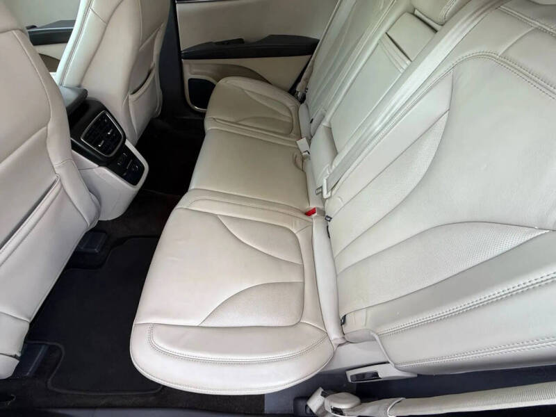 2016 Lincoln MKX Select