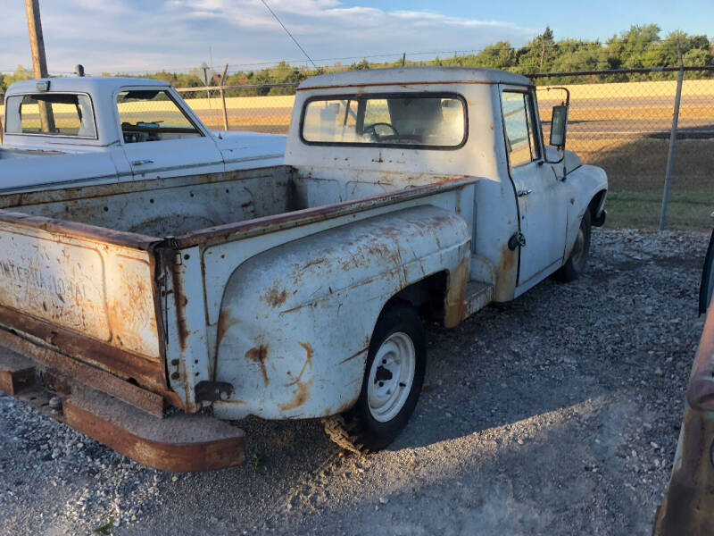 1966 International 2100