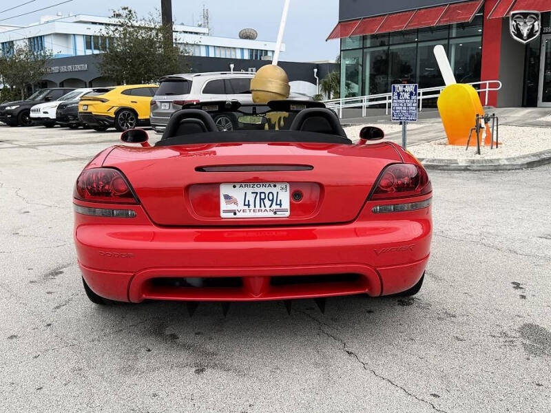 2003 Dodge Viper SRT-10