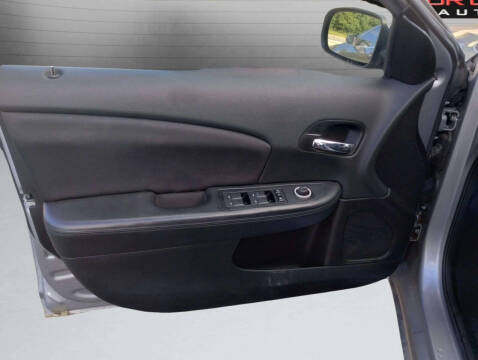 2014 Chrysler 200 Touring