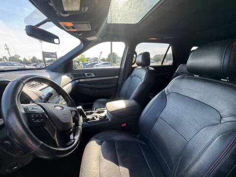 2017 Ford Explorer Sport