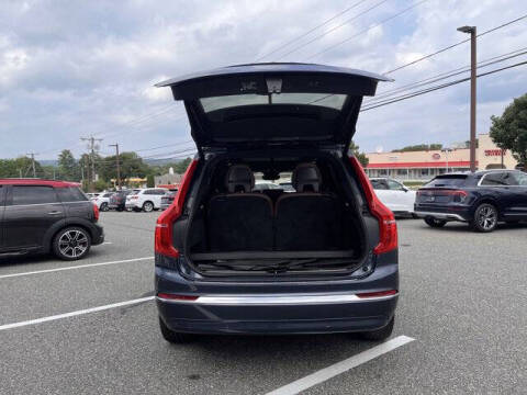 2024 Volvo XC90 B6 Ultimate Bright Theme 7P