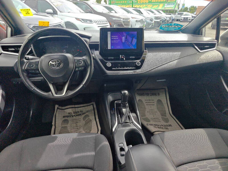 2024 Toyota Corolla Hatchback SE