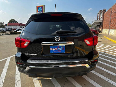 2017 Nissan Pathfinder S