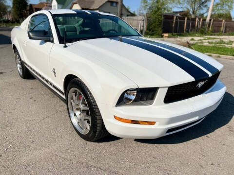 2007 Ford Mustang V6 Deluxe
