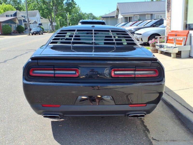 2016 Dodge Challenger R/T