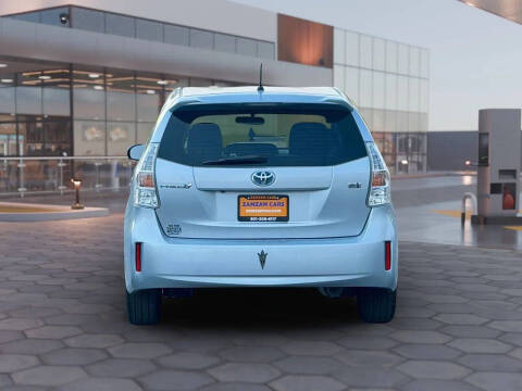 2012 Toyota Prius v
