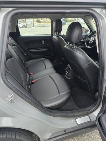 2016 MINI Clubman Cooper