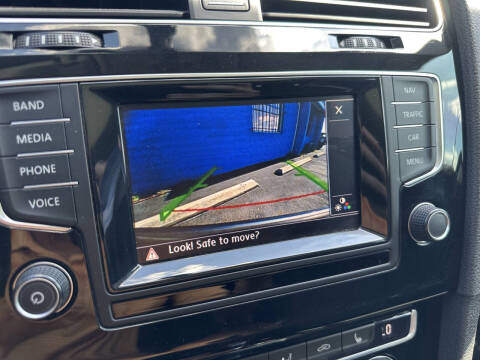 2015 Volkswagen Golf TSI SEL