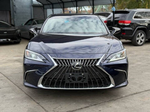 2025 Lexus ES 300h