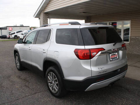 2017 GMC Acadia SLE-2
