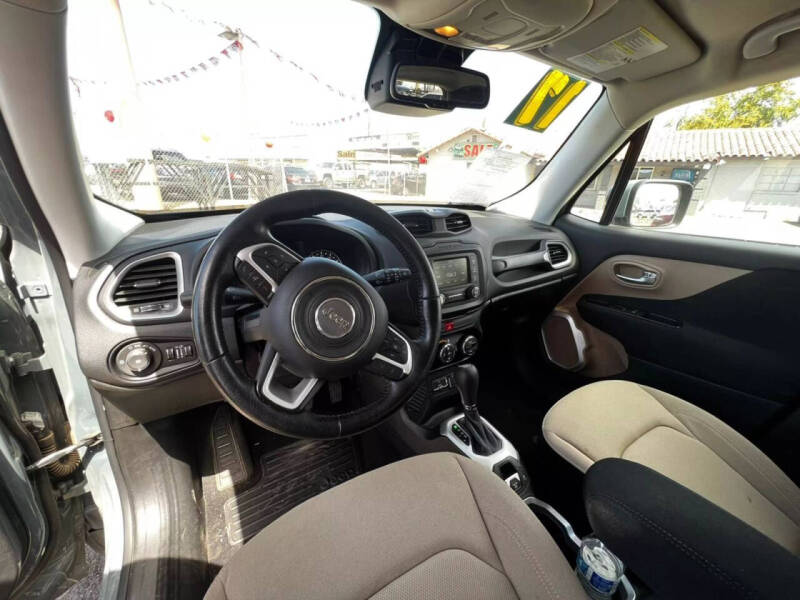 2017 Jeep Renegade Latitude