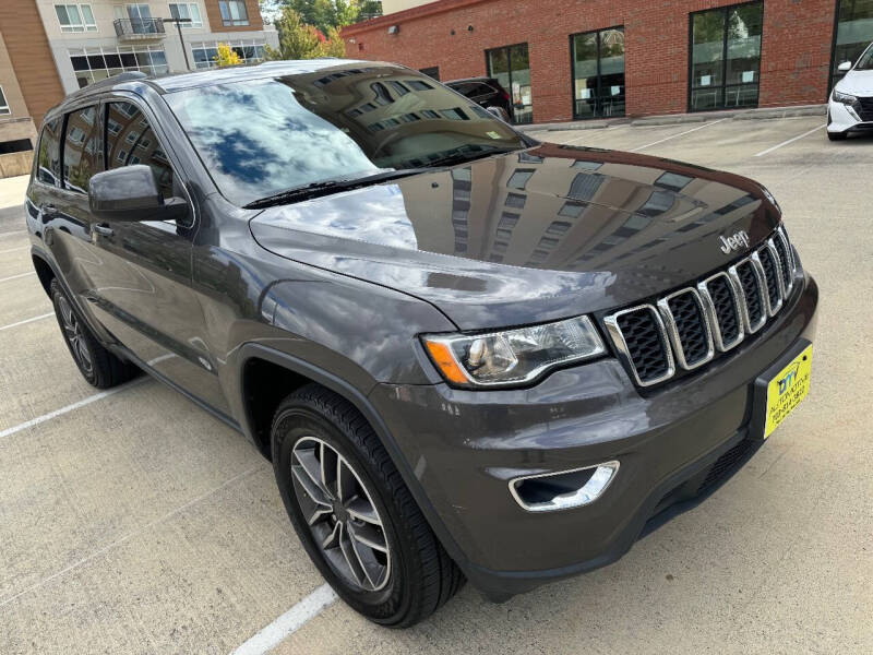 2020 Jeep Grand Cherokee Laredo E