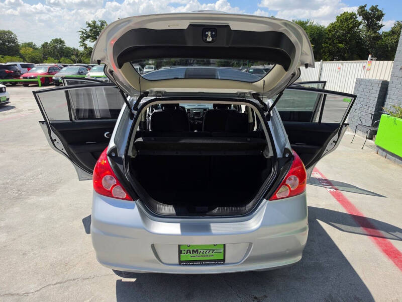 2012 Nissan Versa 1.8 S