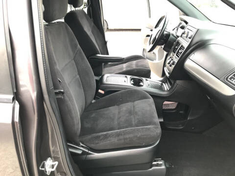 2015 Dodge Grand Caravan SXT Plus