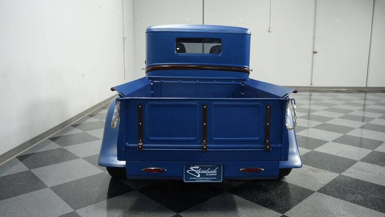 1933 Ford F-100