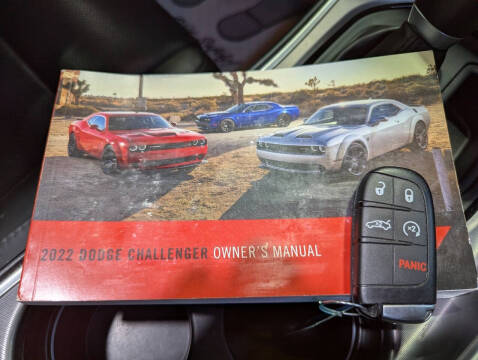 2022 Dodge Challenger SXT