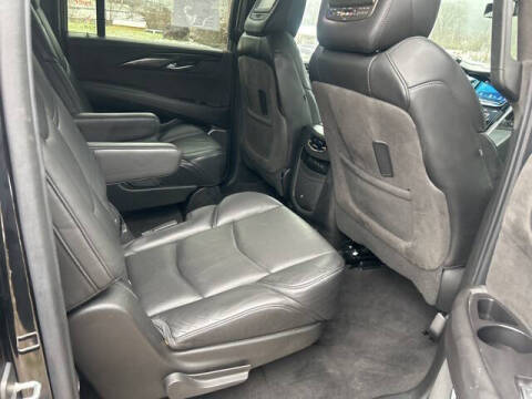 2019 Cadillac Escalade ESV Platinum