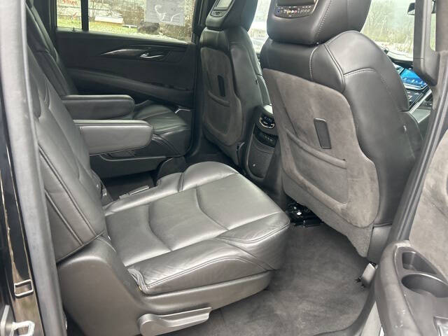 2019 Cadillac Escalade ESV Platinum