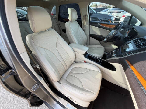 2016 Lincoln MKC Reserve