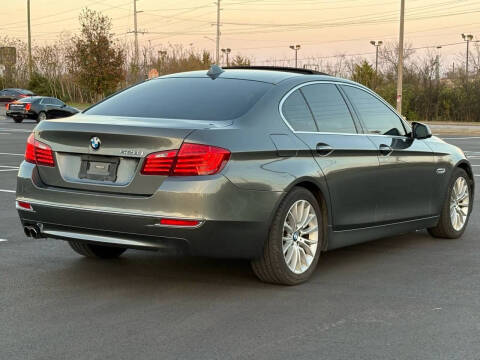 2015 BMW 5 Series 528i